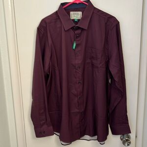 NWT Men’s Button Down Shirt